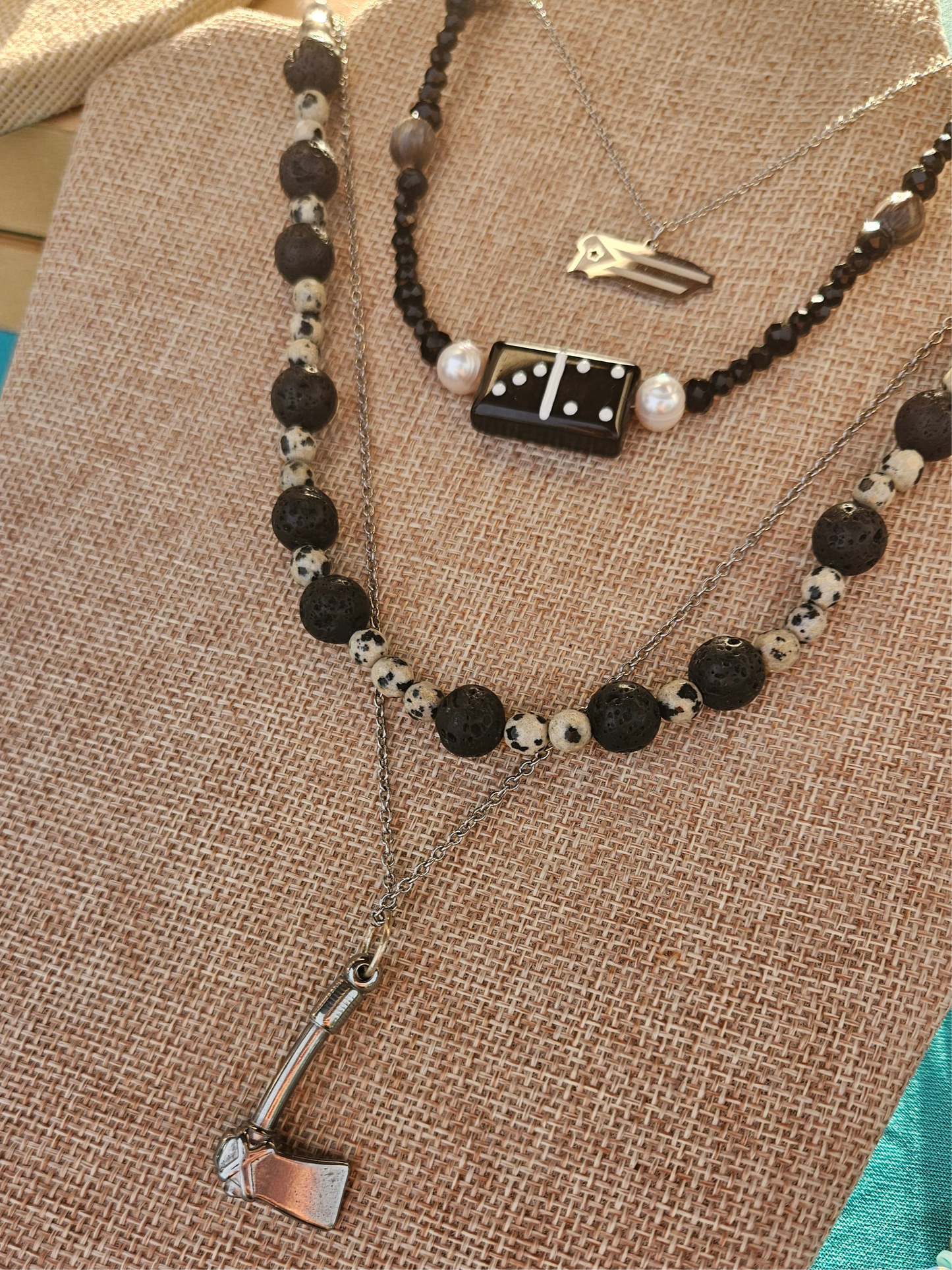 Hacha necklace